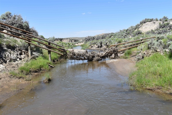 Dixie Creek Fence Repair Project Recap