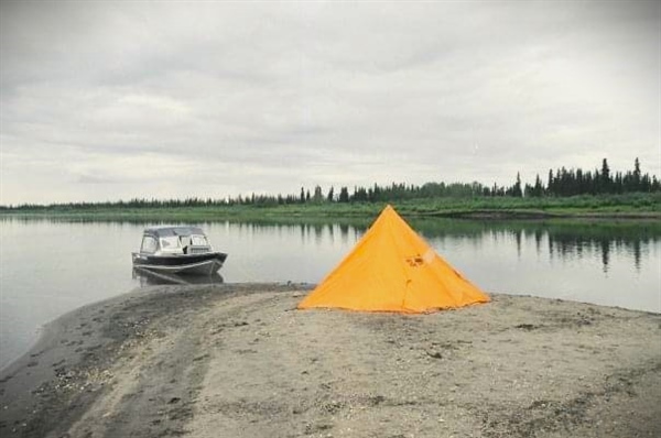 Floating Rivers without Bridges in Northwest Alaska