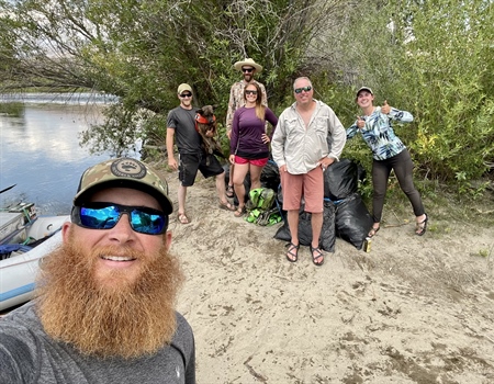 Idaho BHA  chapter cleans up the Salmon River near Challis