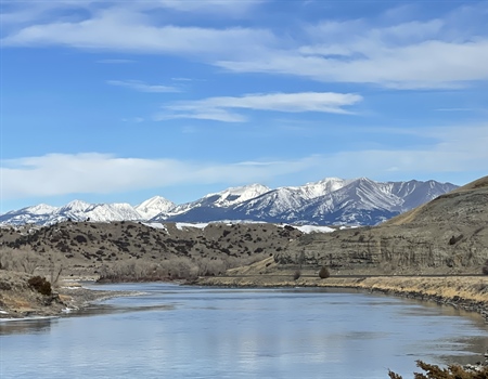 Vanishing Trails, Part 1: The Battle For One of the West's Most Beloved Mountain Ranges