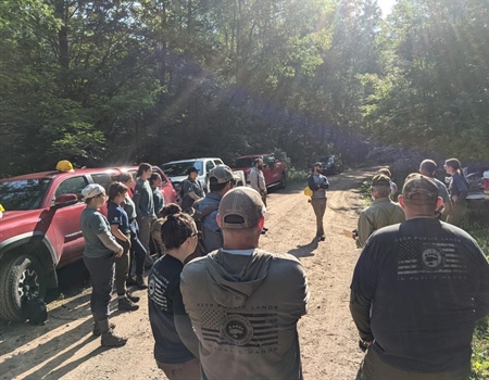 Michigan BHA Chapter Removes Fences for Forest Service