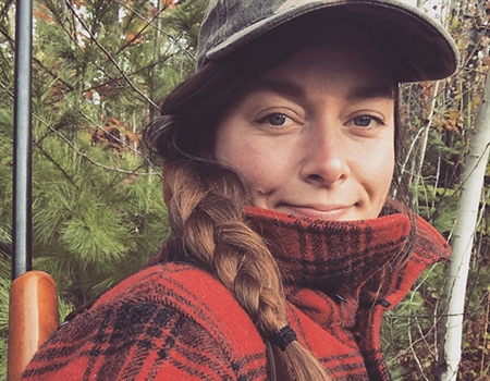 Hunter, forager, and wild food educator Jenna Rozelle
