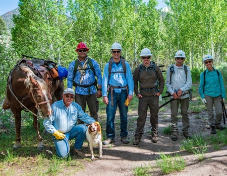 Chapter co-hosts volunteer day at Table Mountain