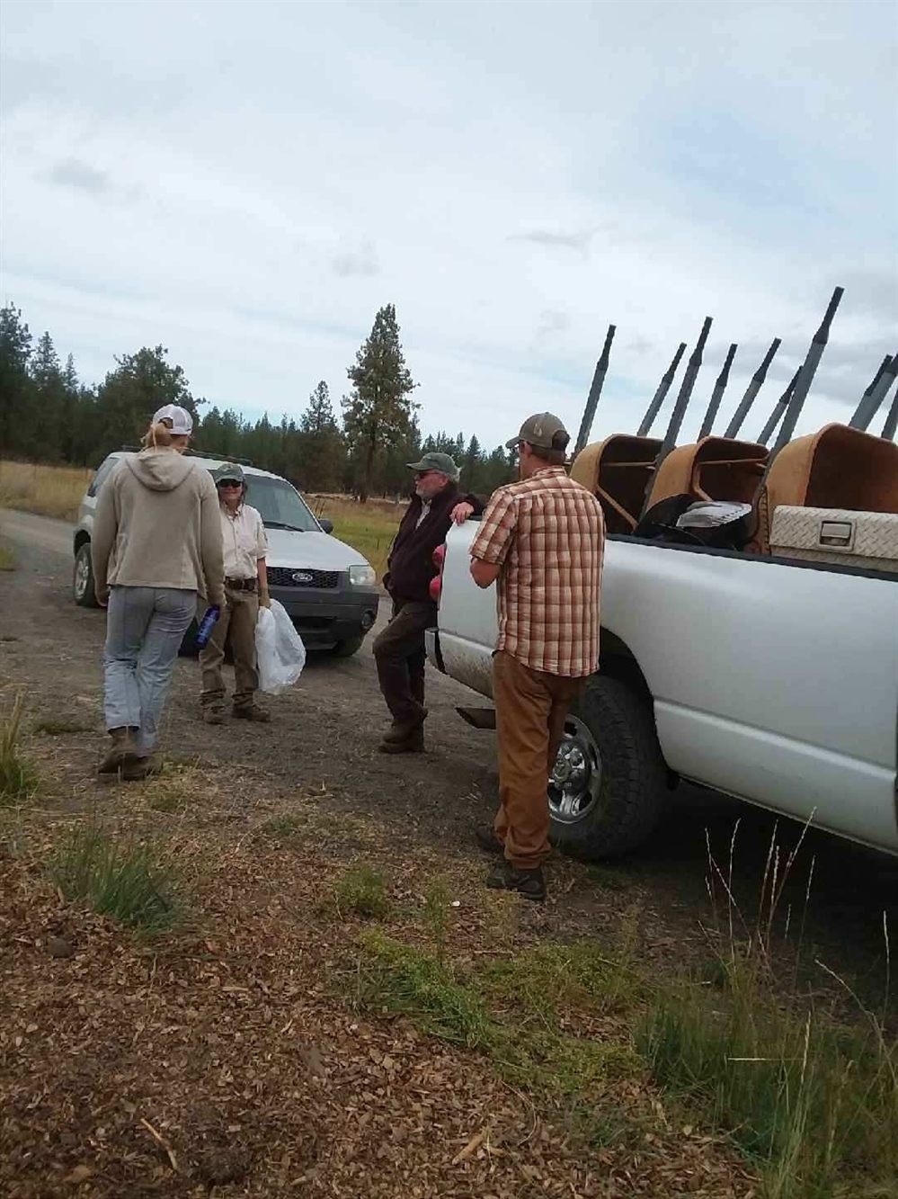 University of Idaho BHA club members volunteer to improve trails at Turnbull National Wildlife Refuge
