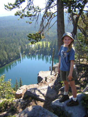 proud_girl_skylakes